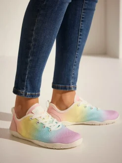 Baskets sneakers colorées avec semelle ultra-légère, très plate et flexible, qui vous donne l'impression de marcher pieds nus