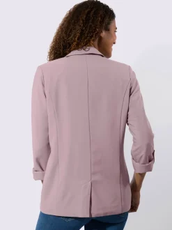 Blazer une allure rayonnante ensemble ou séparément
