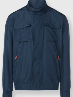 Blouson facile à assortir pour la mi-saison