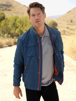 Blouson facile à assortir pour la mi-saison