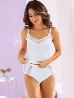 Chemise à bretelles côtes fines