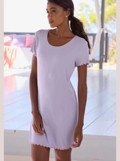 Chemise de nuit en matière côtelée