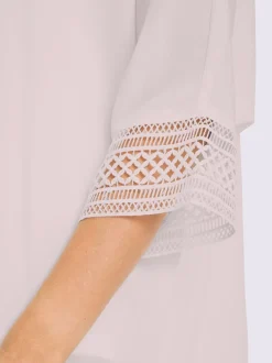 Chemisier en crêpe dentelle décorative aux manches