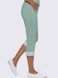 Corsaire tricoté sportif avec ceinture élastique et bas retroussable rayé