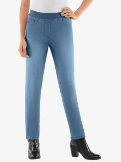Jean femme à coupe droite avec poches devant et derrière