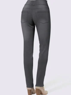 Jean femme slim 5 poches avant et arrière