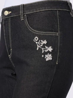Jean 7/8 superbe broderie florale
