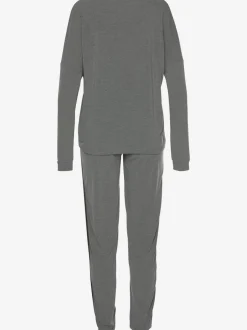 Joli pyjama chiné