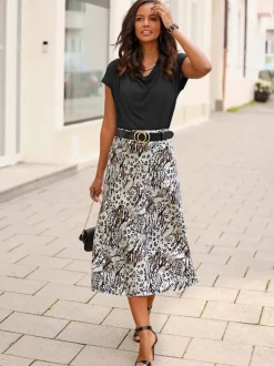 Jupe en satin satin mat élégant