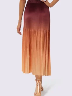 Jupe plissée satin mat élégant