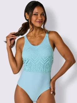 Maillot de bain bon. b, c, d