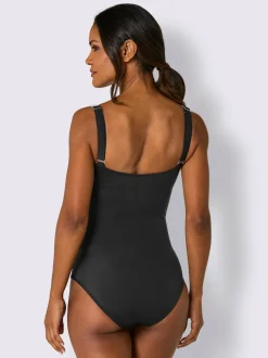 Maillot de bain bon. b, c, d, e