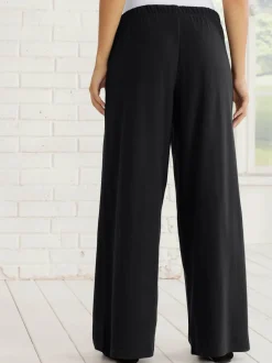 Pantalon de loisirs coupe confortable et large