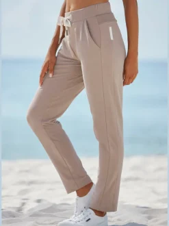 Pantalon molletonné à ceinture élastique avec cordon et poches latérales