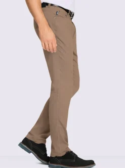 Pantalon peu froissable et facile à repasser