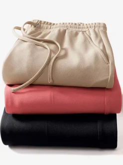 Pantalon plis repassés, effet affinant