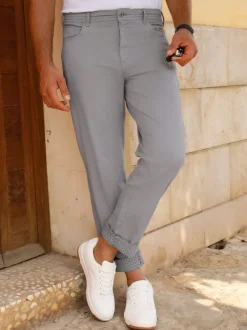 Pantalon 5 poches finition de l’ourlet tendance