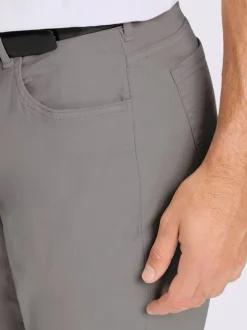 Pantalon 5 poches finition de l’ourlet tendance