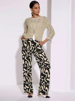 Pull ajouré superbe motif ajouré