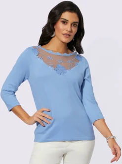 Pull en tricot fin col rond manches trois quarts dentelle filigrane