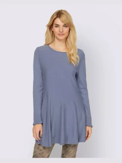 Pull long légèrement évasé en tricot fin avec col rond