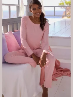 Pyjama en matière côtelée