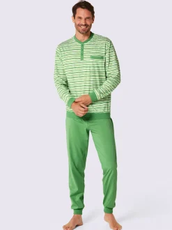 Pyjamas