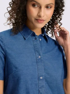 Robe en jean superbe broderie florale