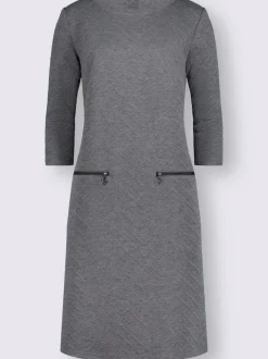 Robe en jersey jacquard à manches trois quarts et col rond