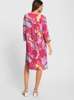 robe imprimée motif abstrait en viscose fluide et manches trois quarts