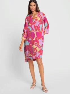 robe imprimée motif abstrait en viscose fluide et manches trois quarts