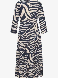 Robe longue avec encolure ronde