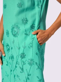 Robe tissée coupe affinante