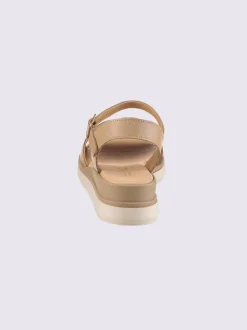 Sandales de fabrication espagnole