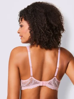 Soutien-gorge à armatures bon. b, c, d, e