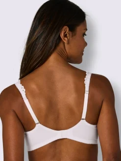 Soutien-gorge à armatures bon. b, c, d, e
