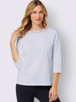 T-shirt à manches 3/4 encolure en u féminine