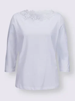 T-shirt à manches 3/4 encolure en u féminine