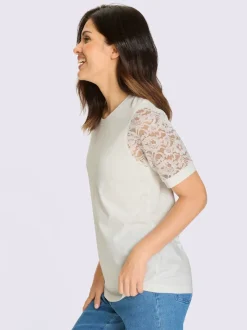 T-shirt en dentelle manches bouffantes discrètes