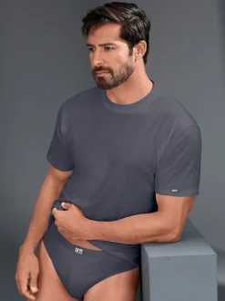T-shirt homme près du corps discret