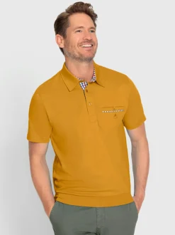 T-shirt à manches courtes empiècement tissu sur le col, la patte de boutonnage et la poche poitrine