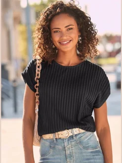 T shirt à manches courtes encolure ronde et matière structurée douce