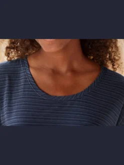 T-shirt à manches courtes qualité dévoré tendance avec rayures