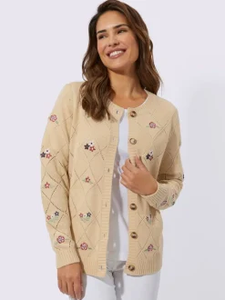 Veste en tricot à motif losanges ajouré et boutons imitation corne