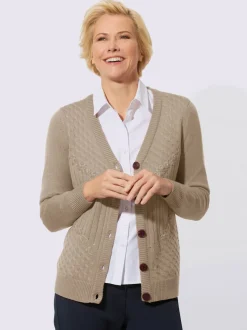 Veste en tricot superbe motif tricoté
