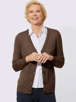 Veste en tricot superbe motif tricoté